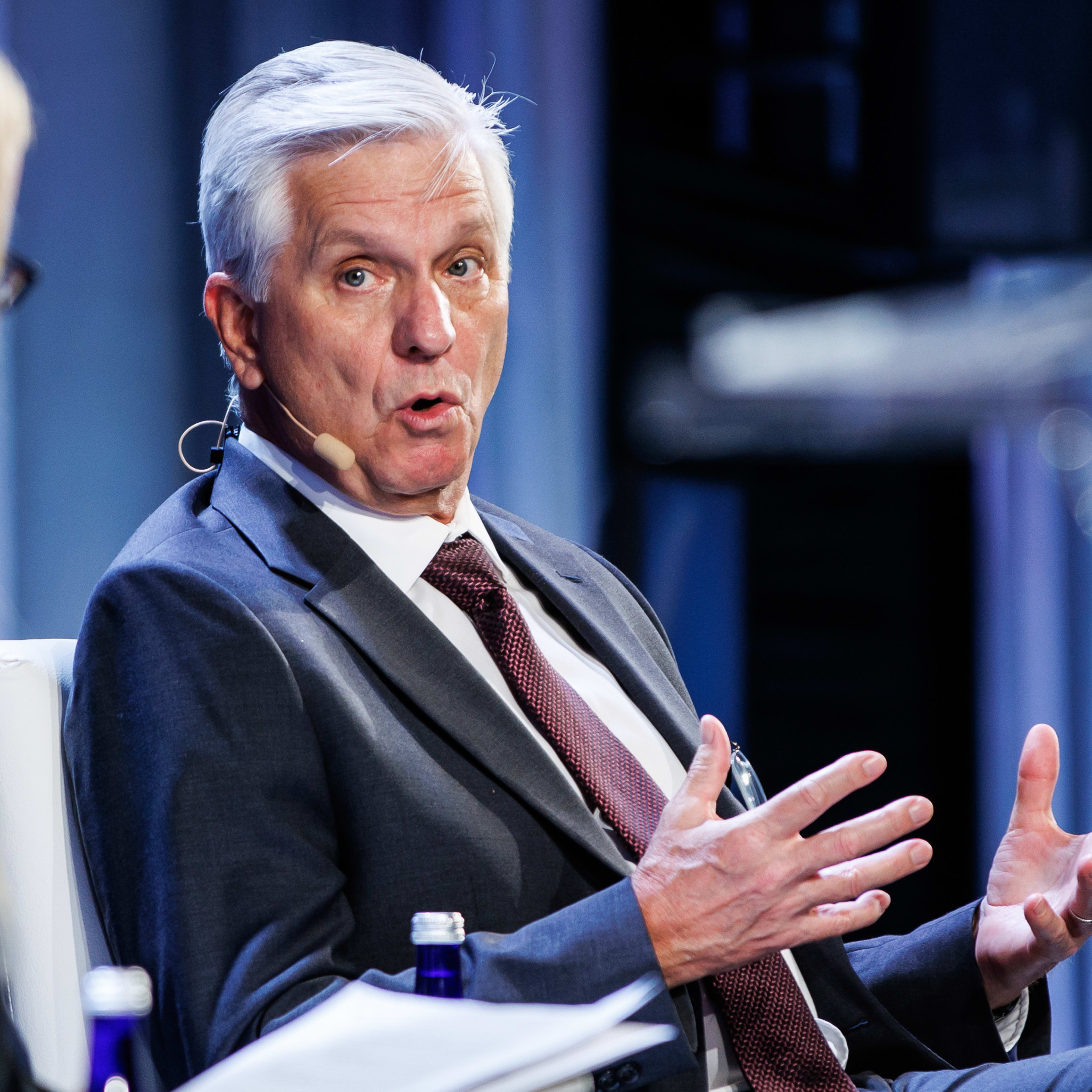 Federal Reserve official blasts latest interest-rate pause