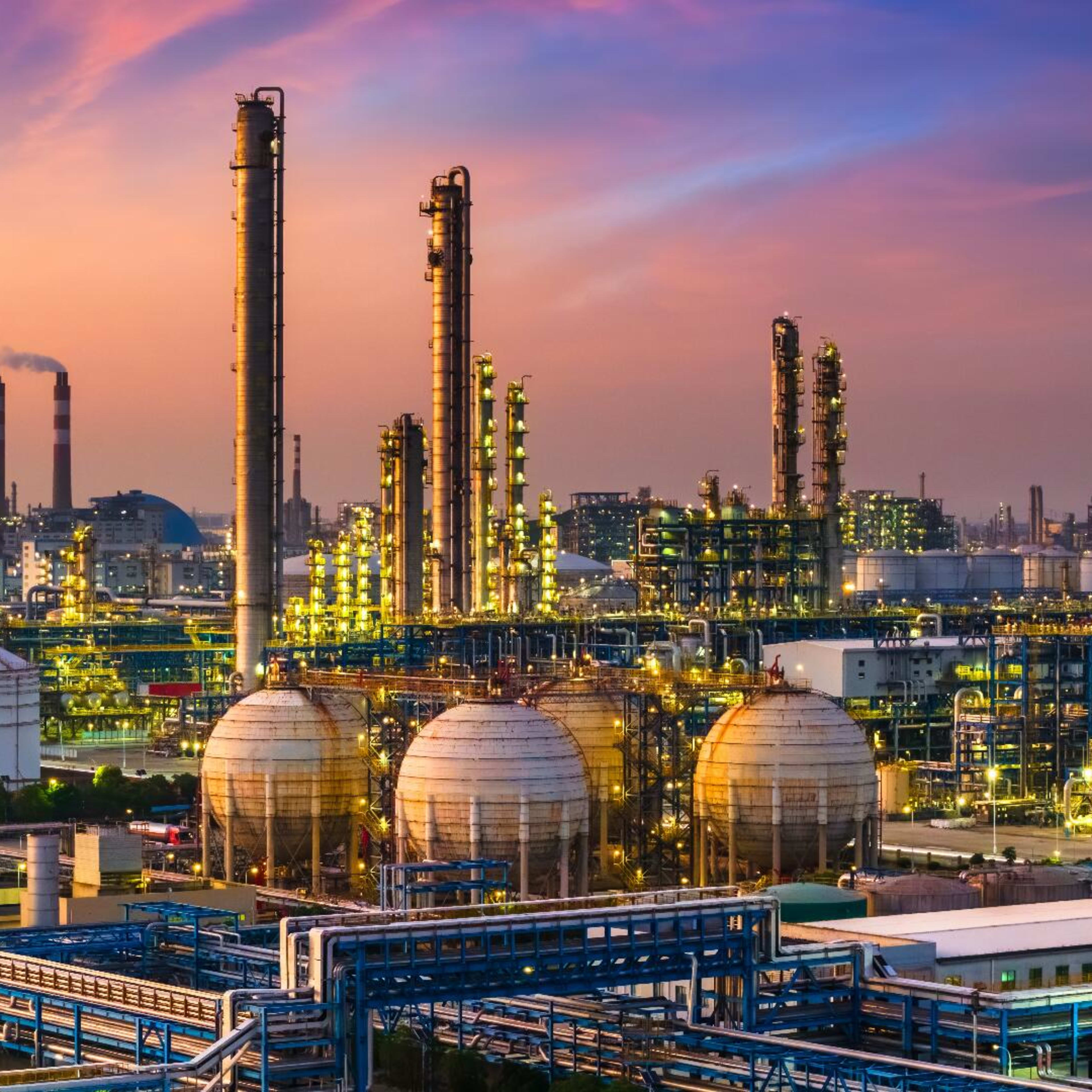 Valero CEO grabs billion dollar Venezuela oil advantage