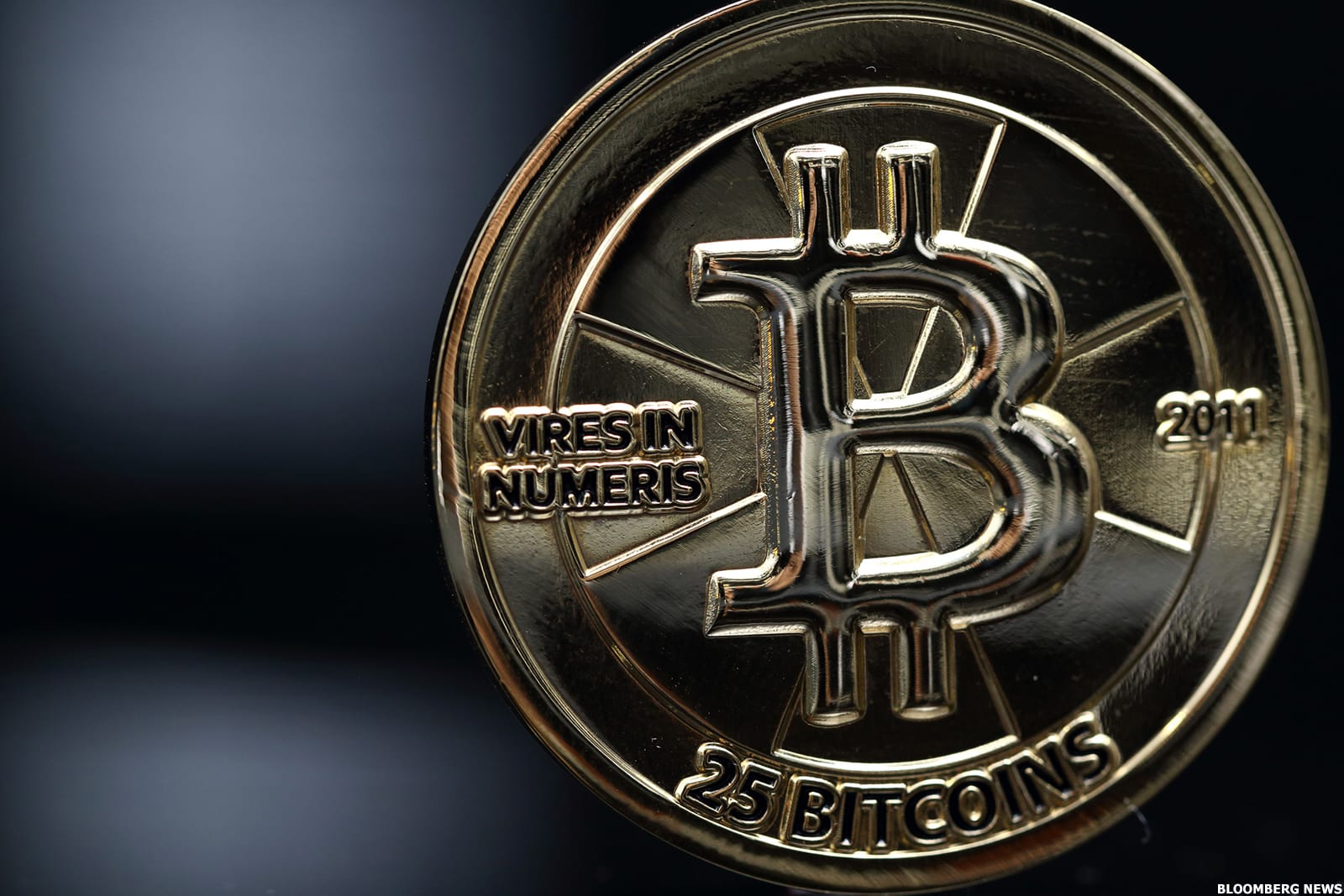 3 Reasons You Should Consider Investing in Bitcoin - TheStreet