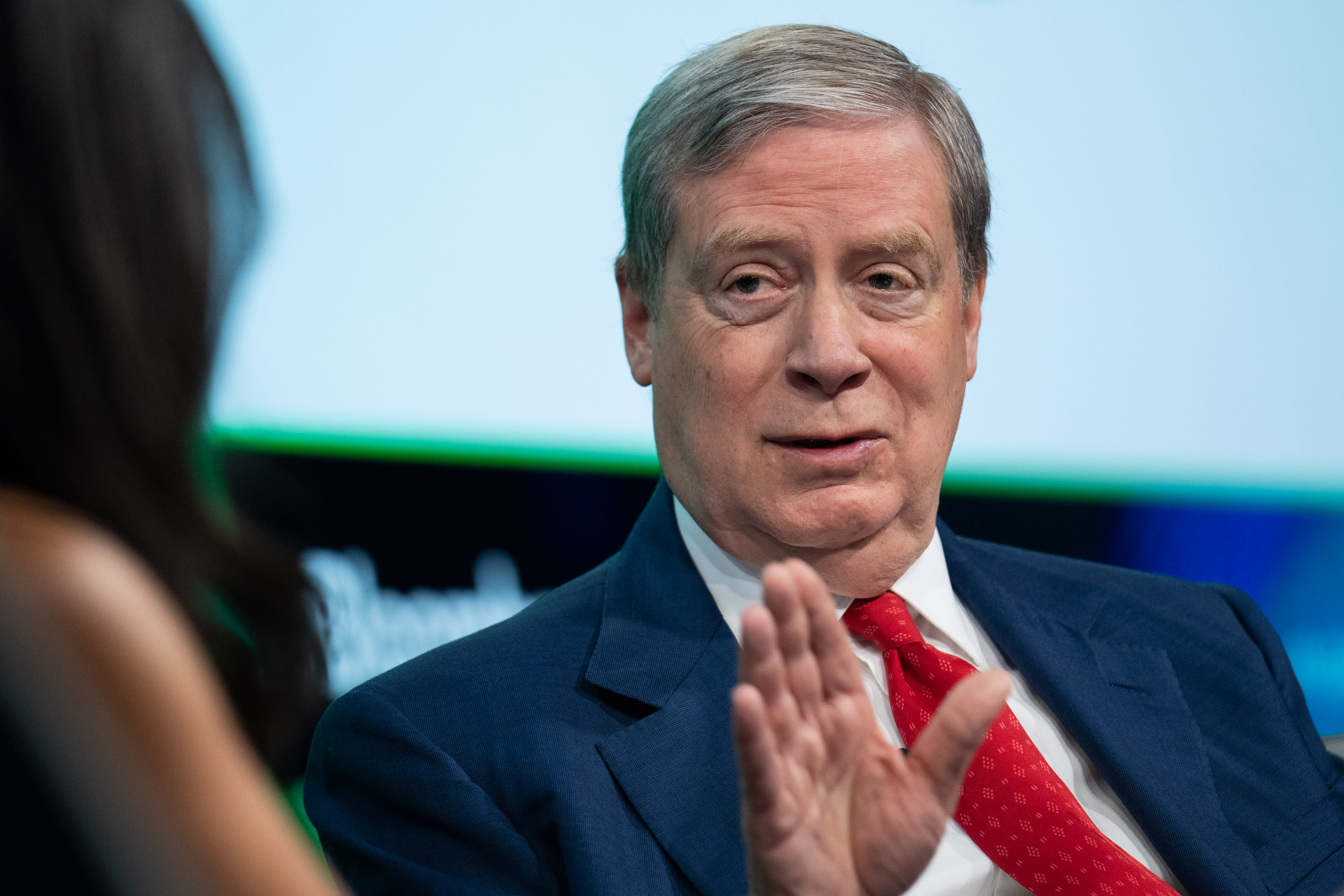 Stanley Druckenmiller makes big bet on high-tech healthcare - TheStreet