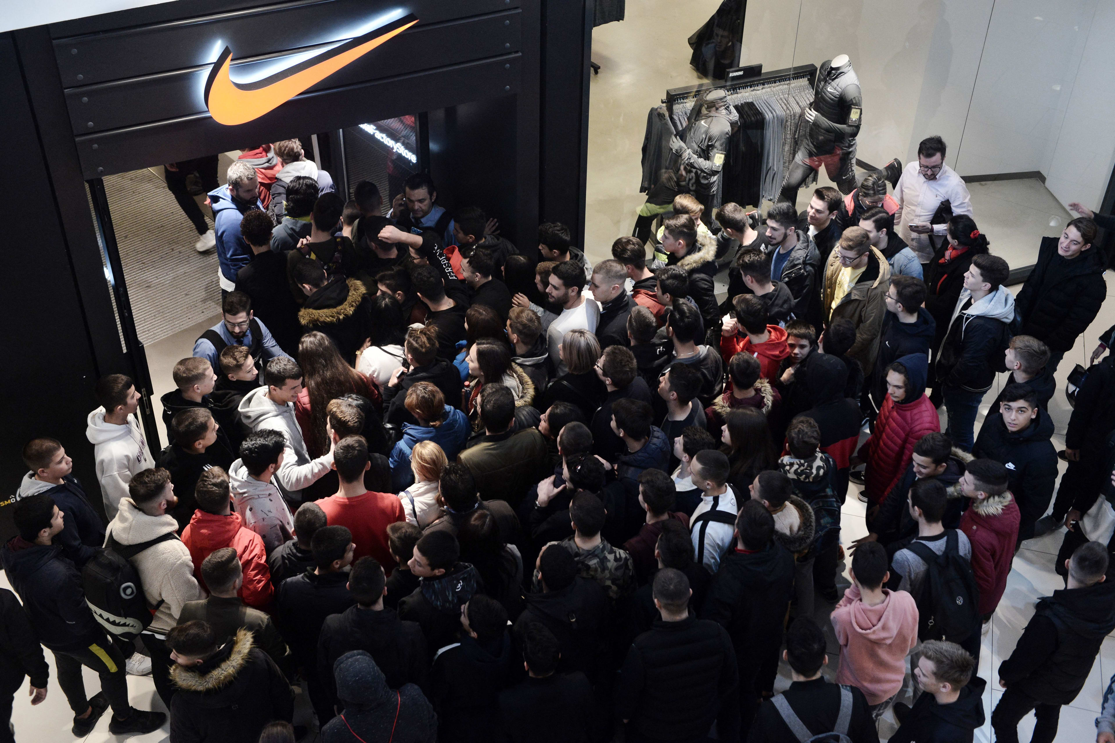 nike factory shop access park black friday