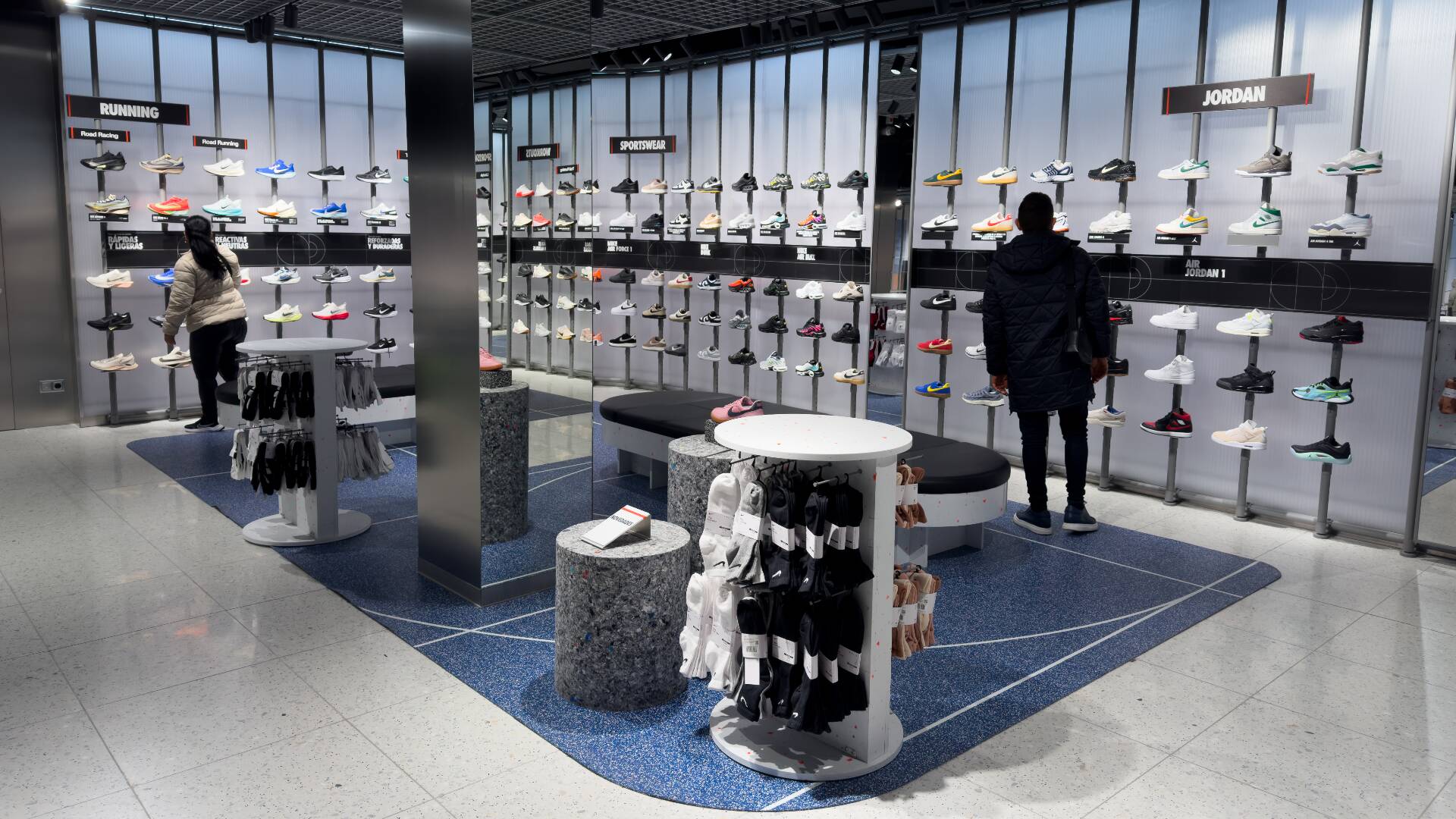 nike store new releases