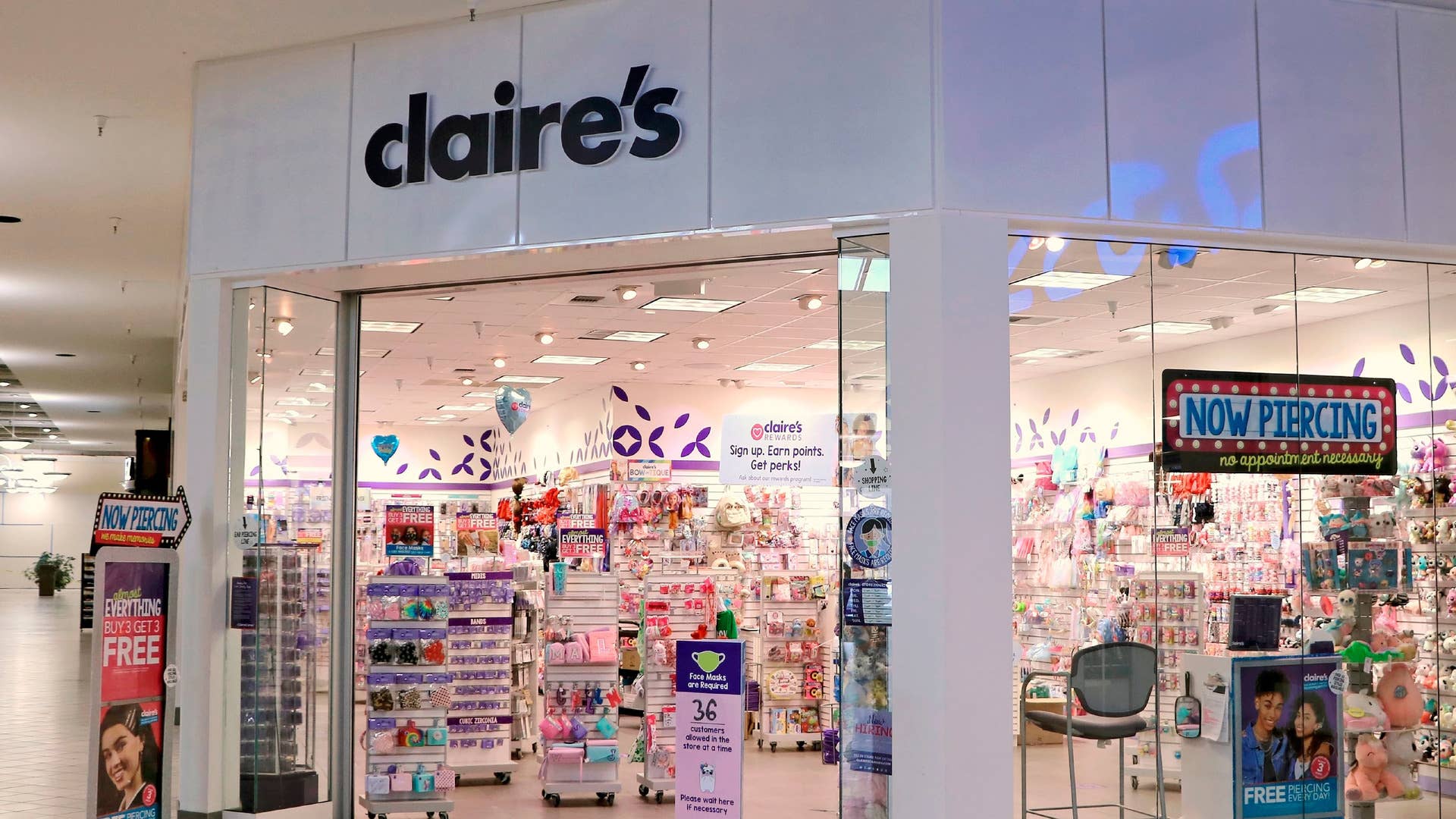 Claire's gets a bankruptcy lifeline, stops store closures - TheStreet