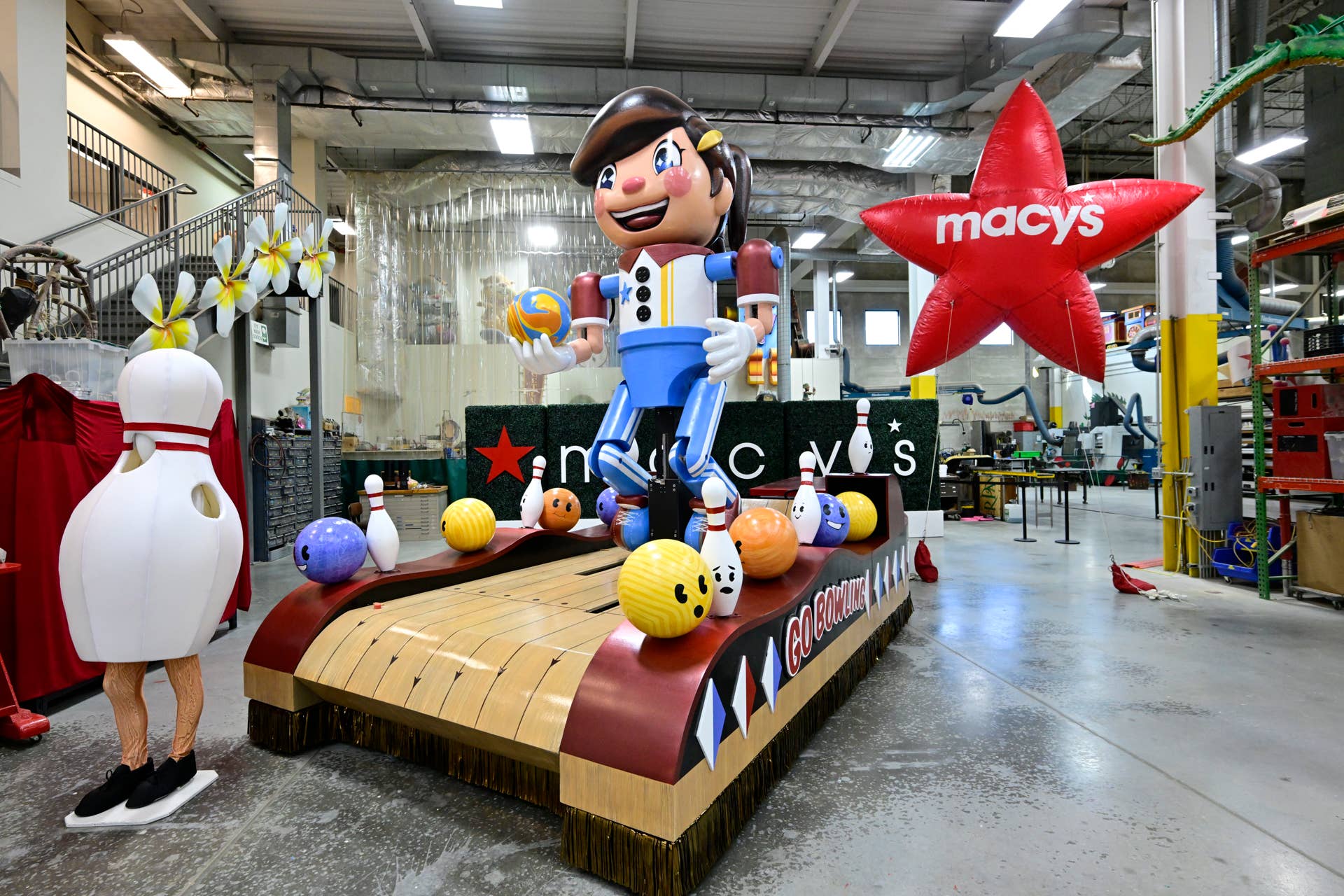 Macy's Thanksgiving Day Parade: How much it costs & who pays for it ...