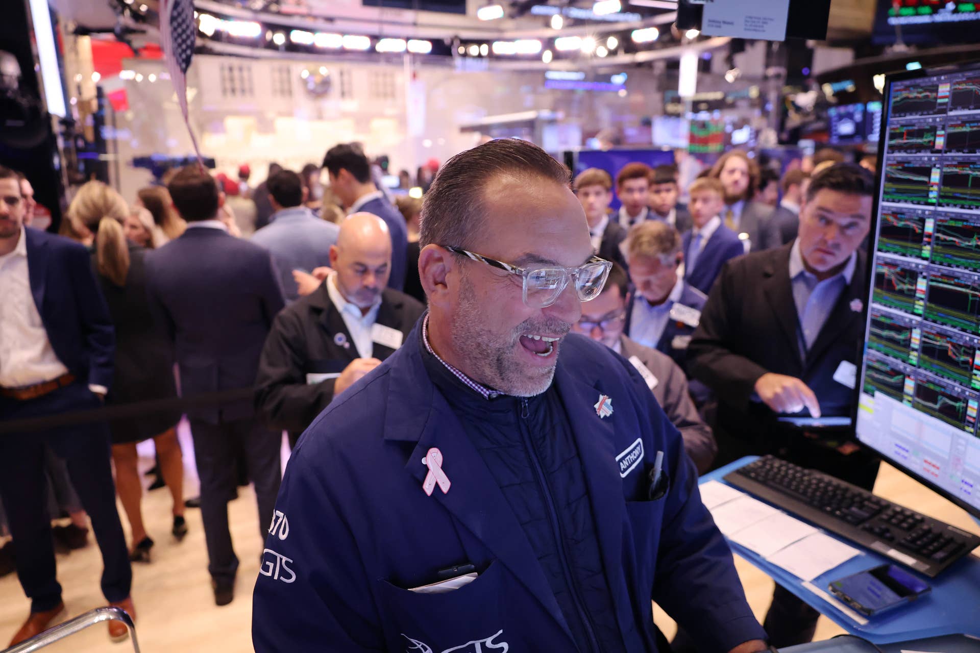 Donald Trump's surprising message sends stocks surging - TheStreet