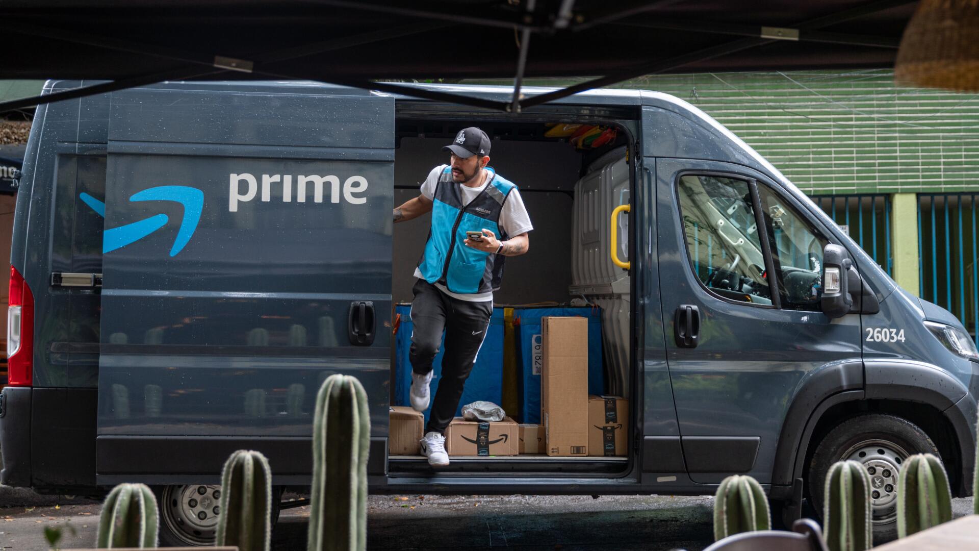 Amazon quietly adds new service for customers - TheStreet