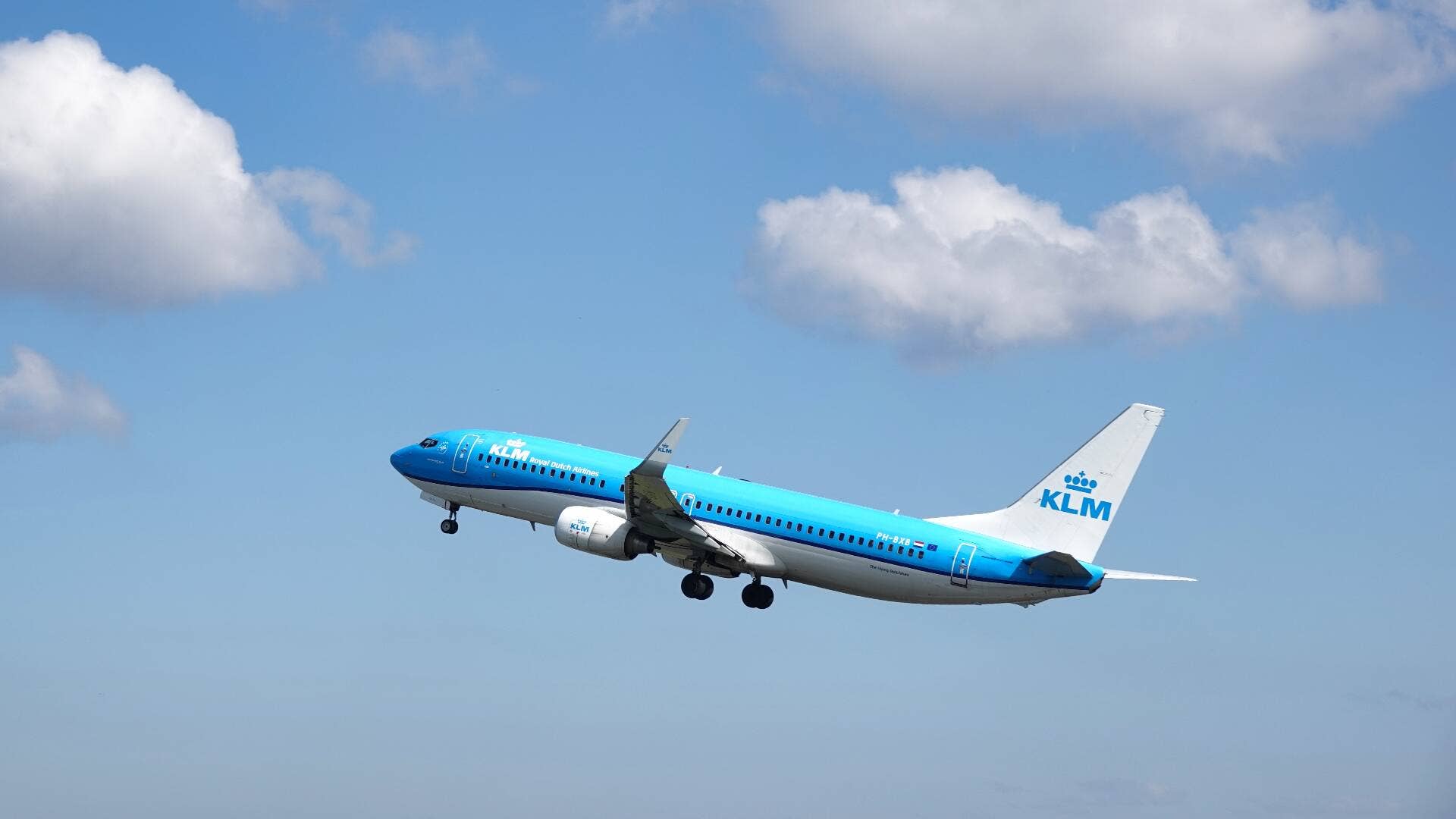 KLM aircraft in flight
