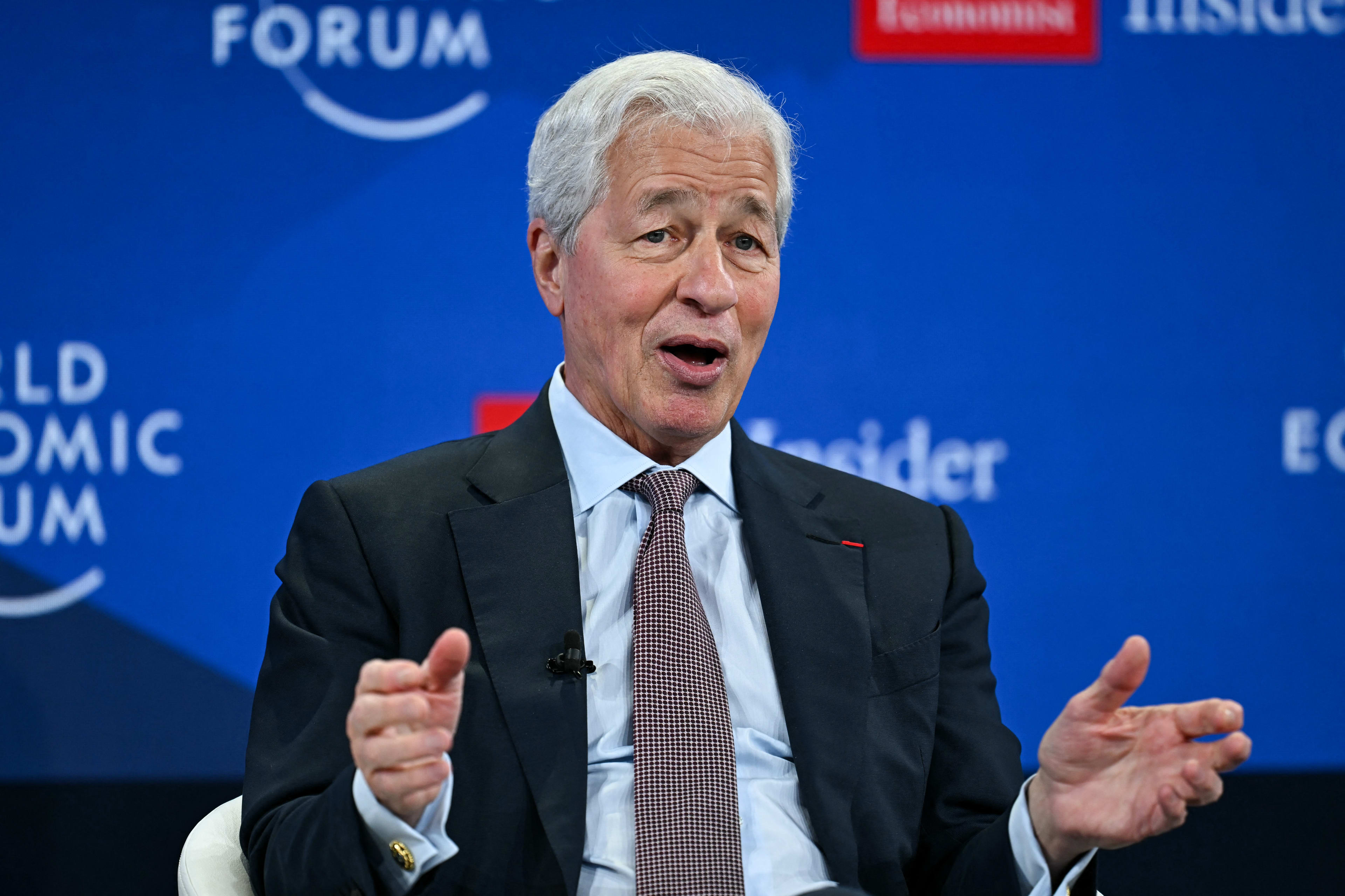 JP Morgan CEO issues stark warning on U.S. national debt - TheStreet