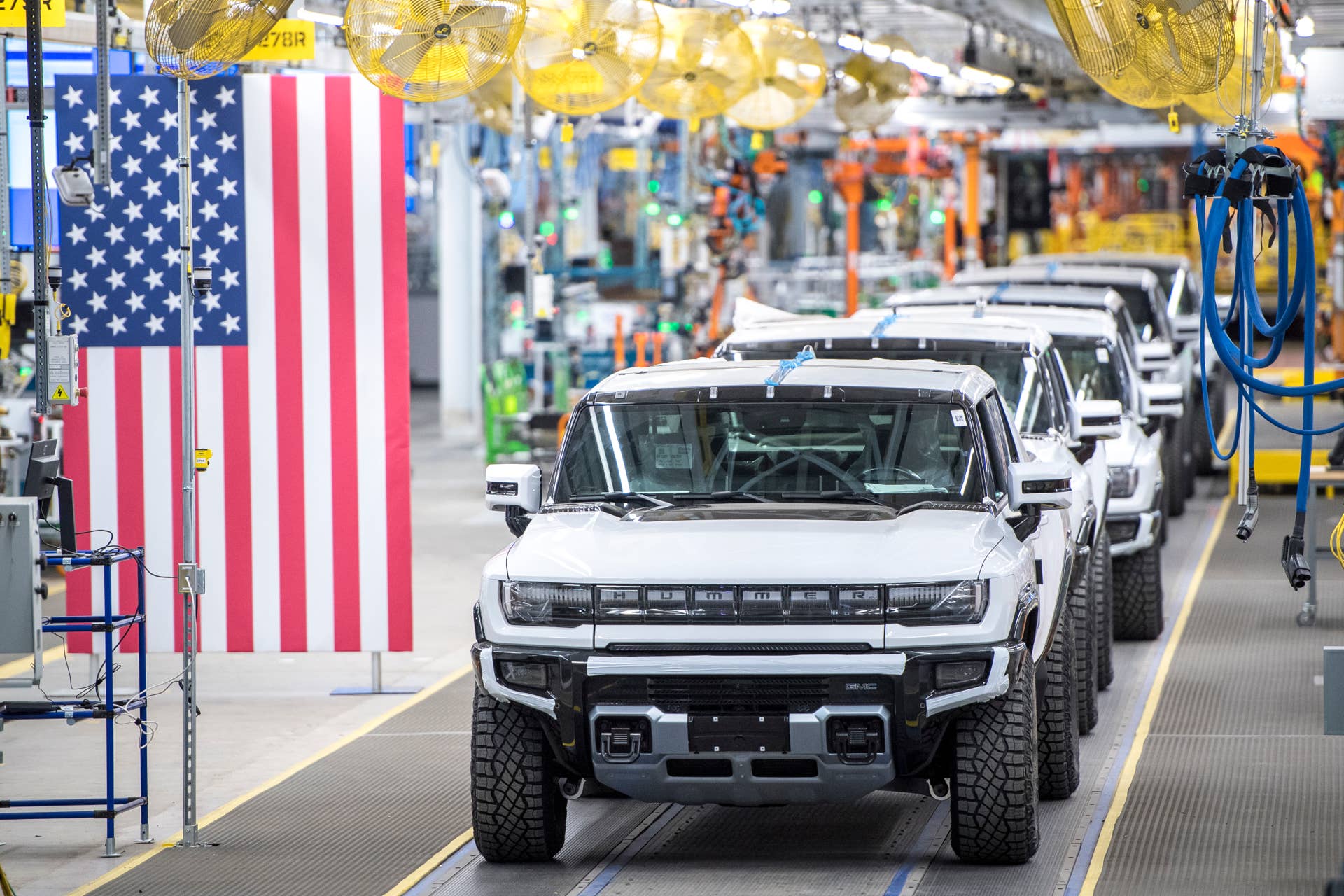 ゼネラルモーターズ工場のGMCハマーEV